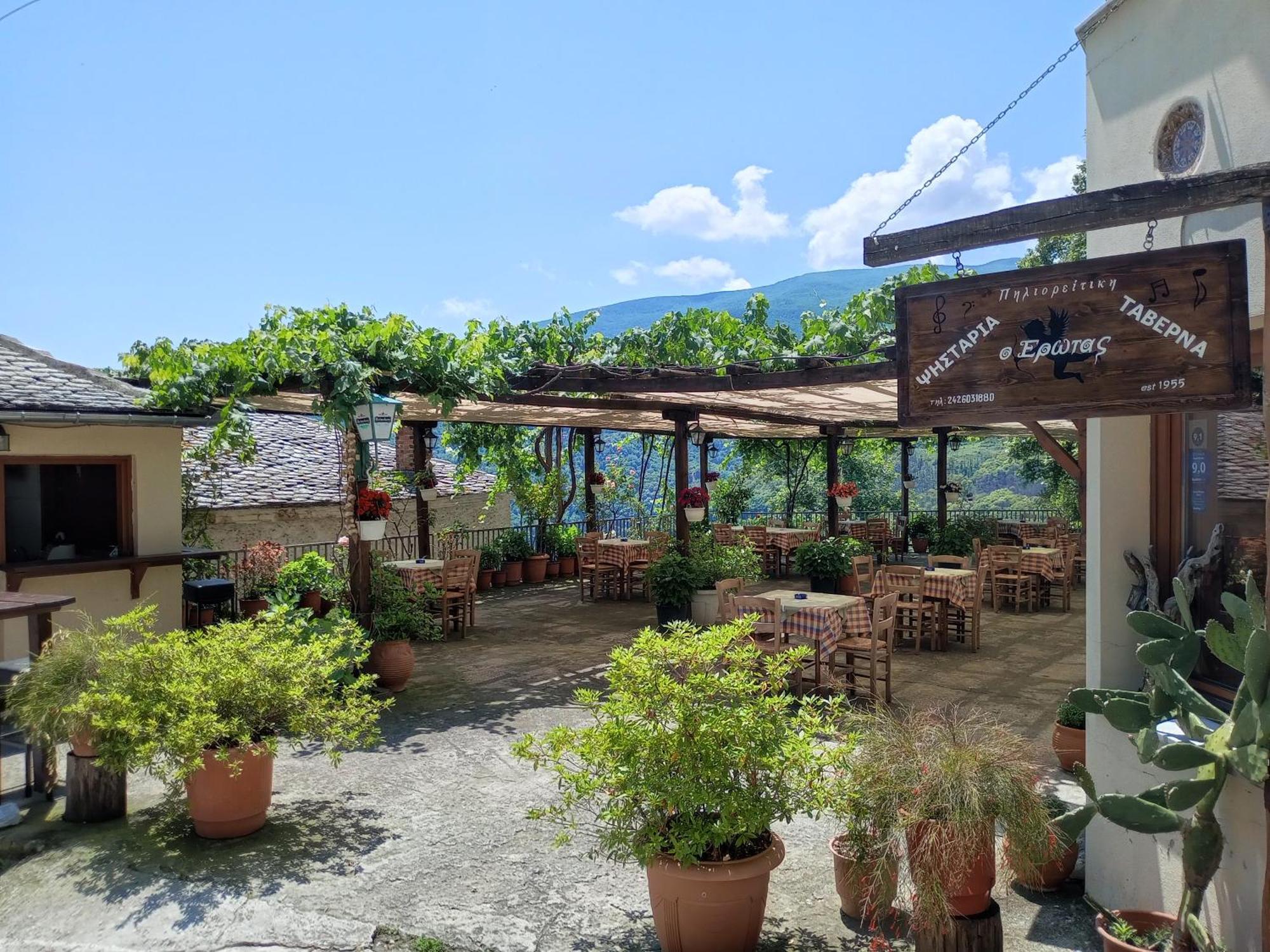 Hotel Erotas Áyios Dhimítrios Kültér fotó